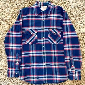 Filson Cascade Blue, White, Red Plaid Button Front Shirt Double Pocket Sz Small